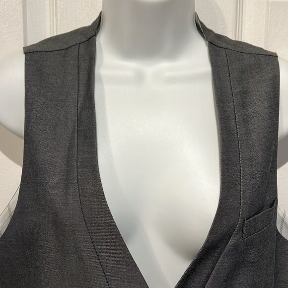 Guess Unisex Charcoal Grey Lined Button Closure Vest Size XS - Picture 2 of 14